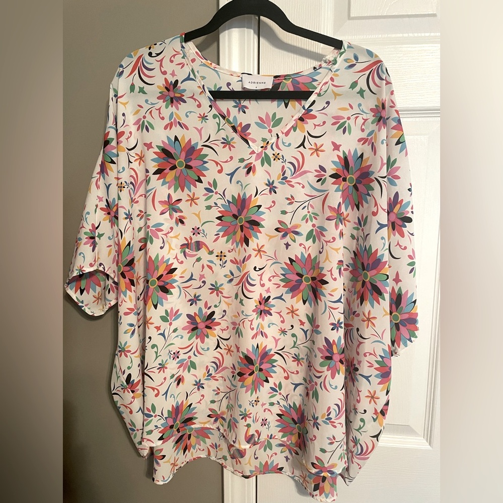 Adrienne OVERSIZED Flowy Bright/Colorful Lightweight Batwing V-Neck Tunic sz S